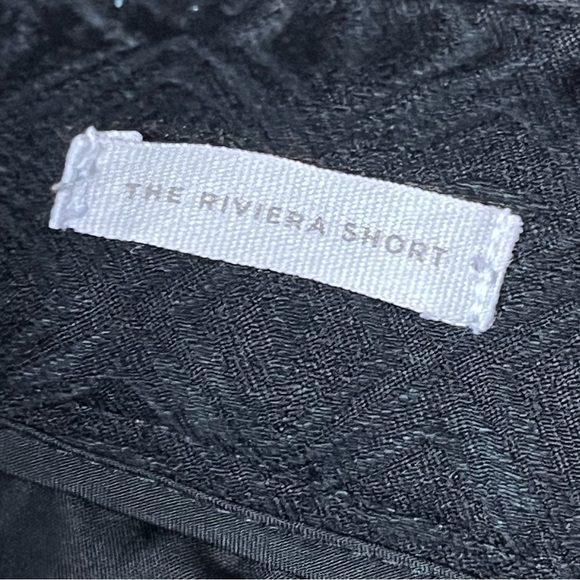 ANN TAYLOR LOFT BLACK SCALLOPED HEM TEXTURED SHORTS PREPPY GOTH CAPSULE BEACH 4 - Picture 6 of 9